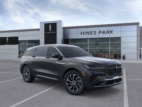 New 2026 Lincoln Nautilus Premier w/ Equipment Group 102A image 7