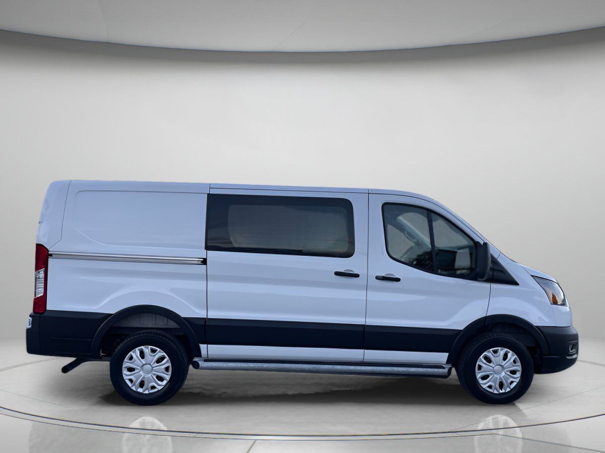 Used 2025 Ford Transit 250 Low Roof w/ Exterior Upgrade Package RWD image 2