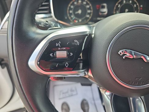 Used 2024 Jaguar F-PACE R-Dynamic S AWD/4WD image 22