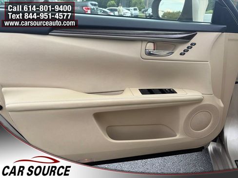 Used 2015 Lexus ES 350 w/ Premium Package FWD image 16