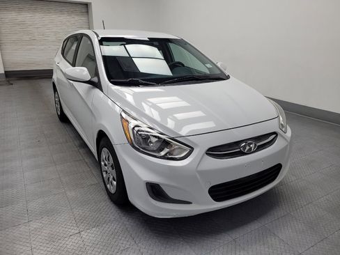 Used 2017 Hyundai Accent SE image 13