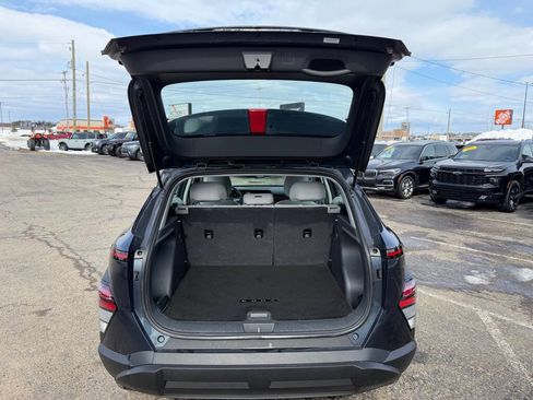 Used 2024 Hyundai Kona SE image 34