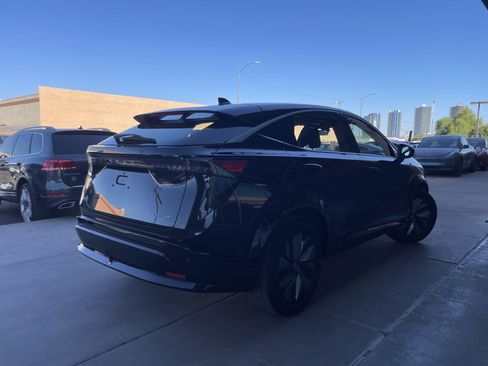 Used 2024 Nissan Ariya FWD image 3