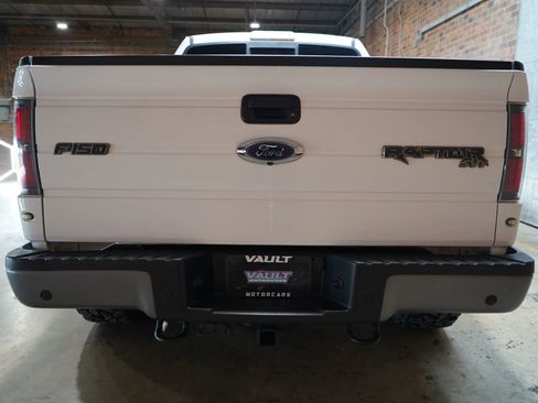 Used 2013 Ford F150 Raptor w/ Luxury Equipment Group image 17