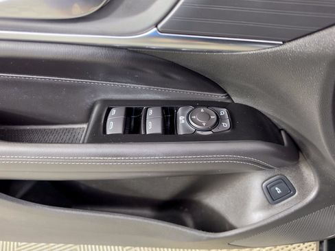 Used 2023 Cadillac CT4 Luxury RWD image 19
