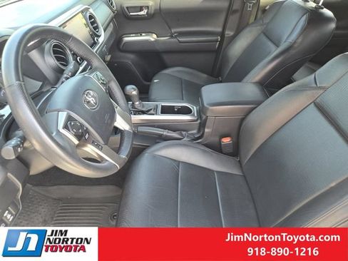 Used 2023 Toyota Tacoma Limited RWD image 15