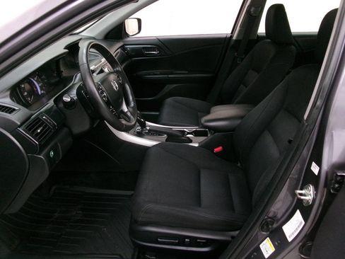 Used 2014 Honda Accord Sport image 12