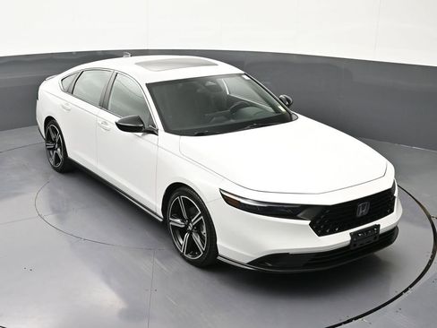 Used 2023 Honda Accord Sport image 22