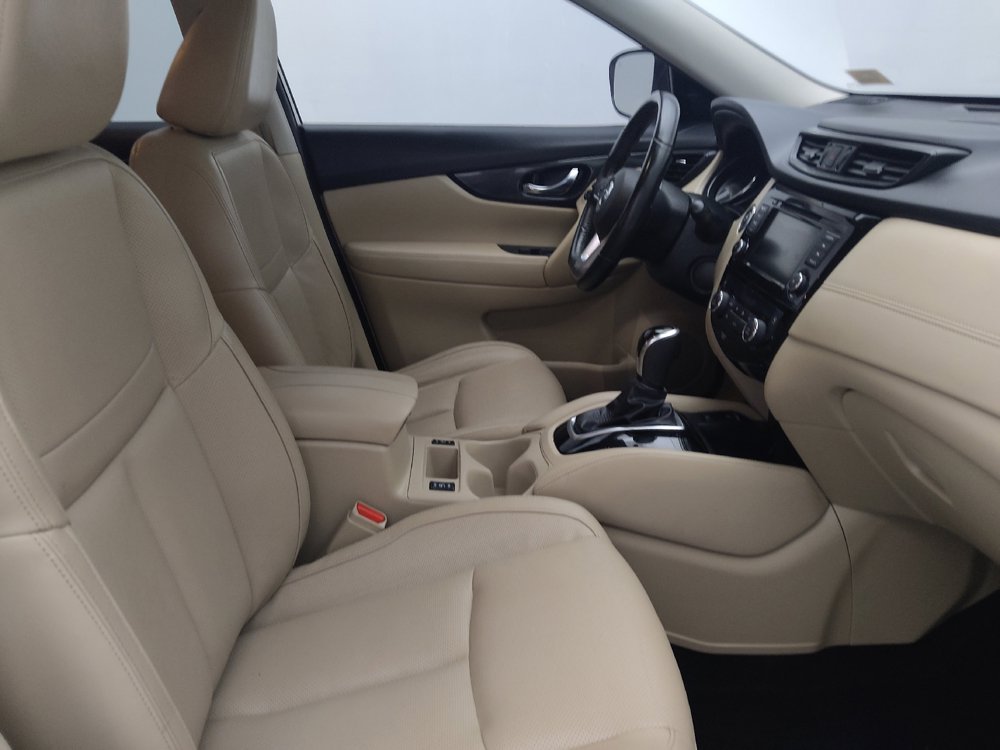 Used 2018 Nissan Rogue SL w/ Premium Package FWD image 21