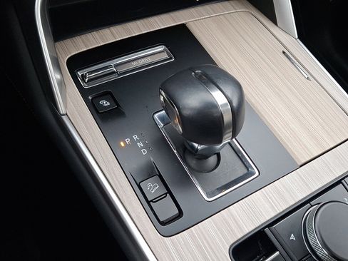 Certified 2024 MAZDA CX-90 Plug-In Hybrid w/ Premium Pkg image 18