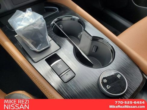 New 2026 Nissan Rogue Platinum AWD/4WD image 17