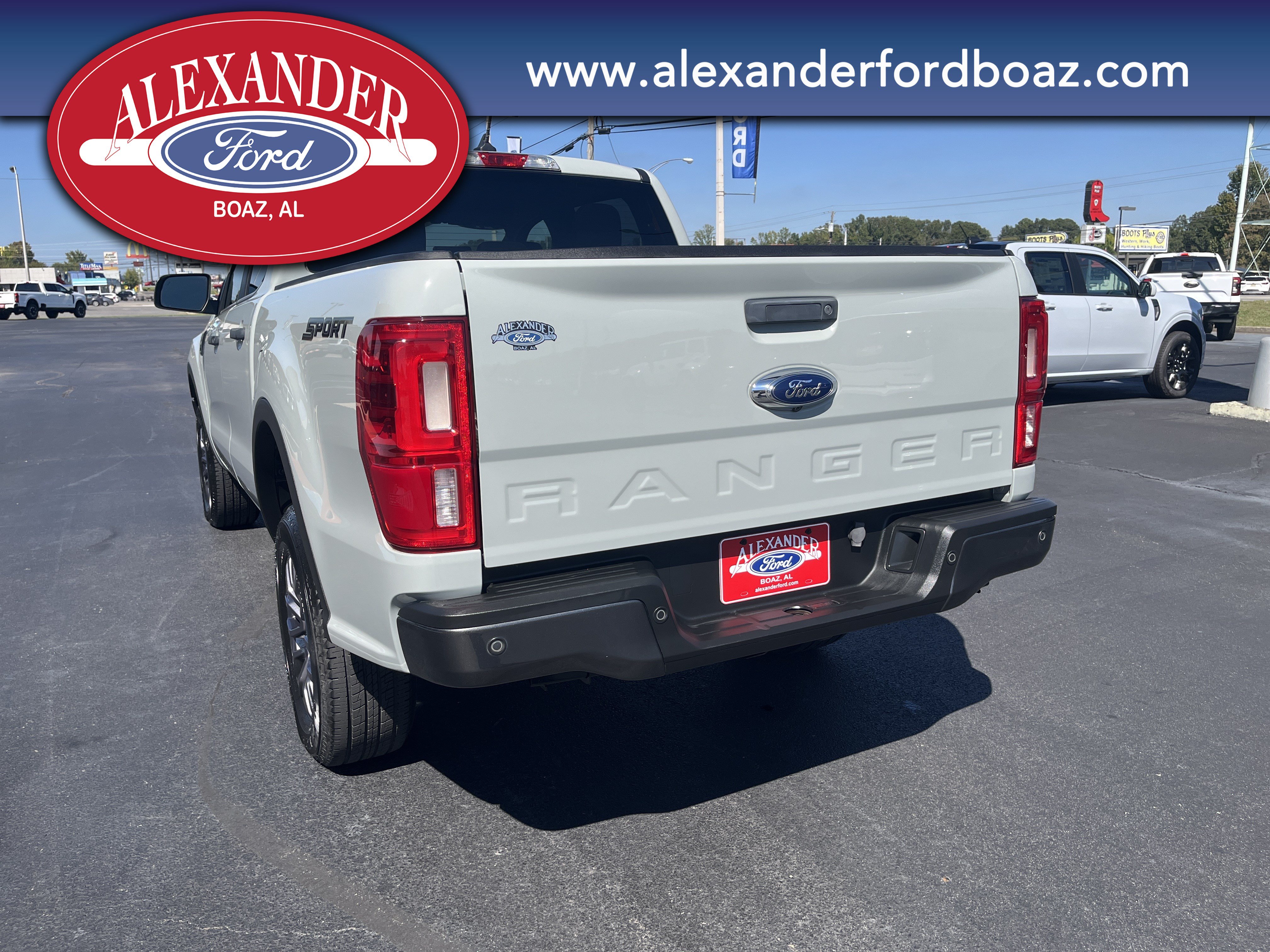 Used 2021 Ford Ranger XLT w/ Equipment Group 301A Mid RWD image 6