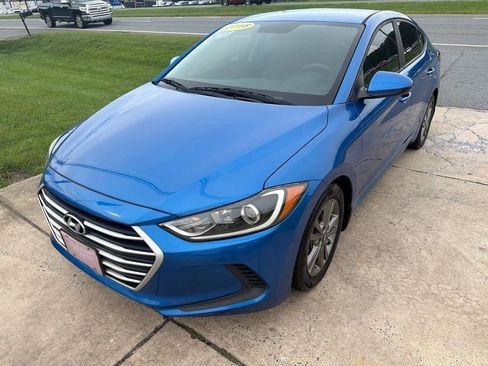 Used 2018 Hyundai Elantra SEL FWD image 4