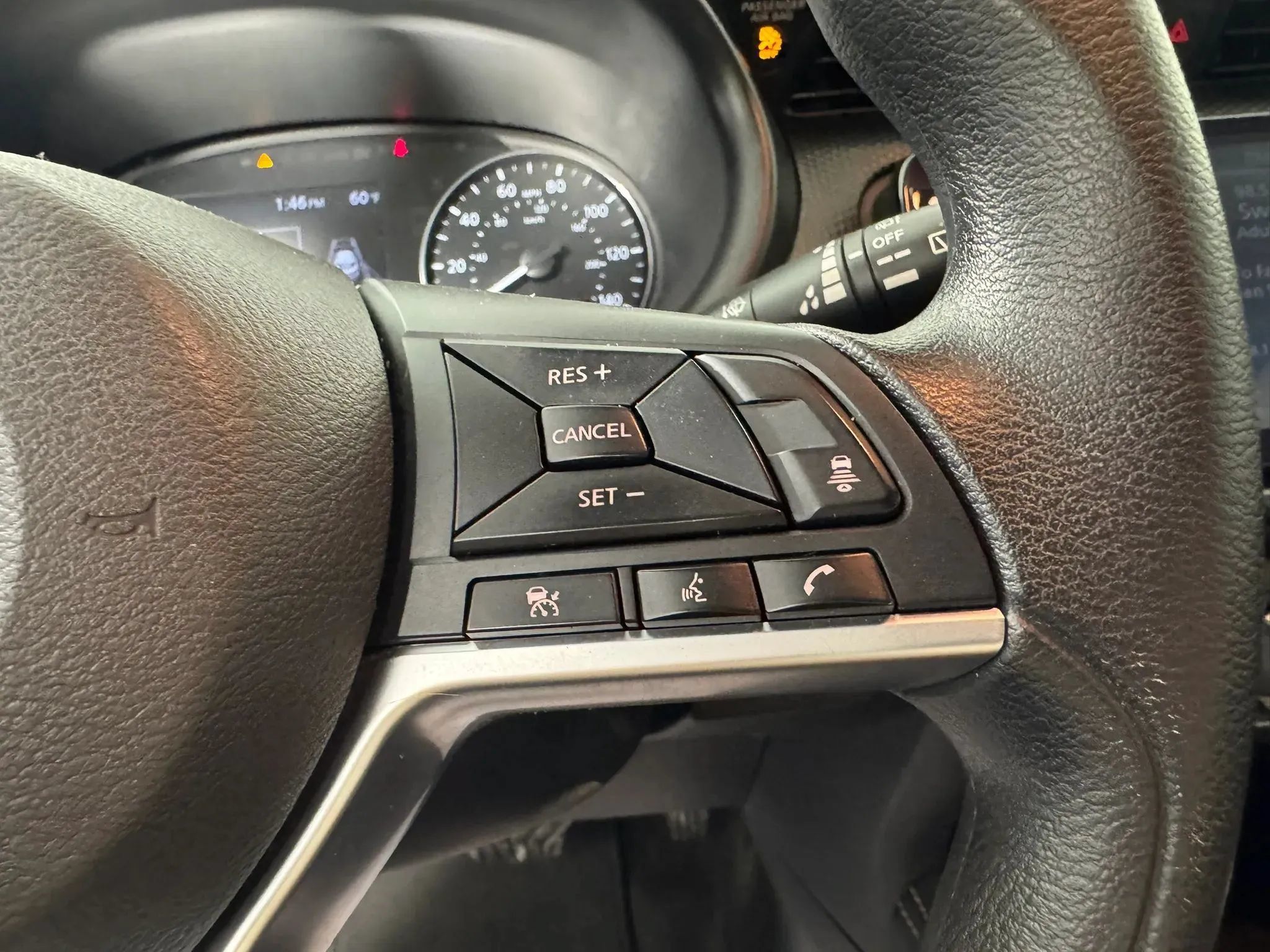 Used 2023 Nissan Kicks SV FWD image 16