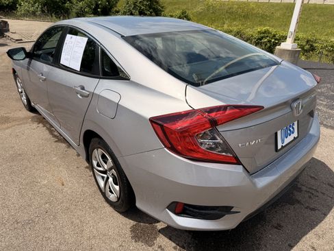 Used 2016 Honda Civic LX image 5
