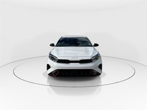 Used 2024 Kia Forte GT-Line w/ GT-Line Premium Package image 3