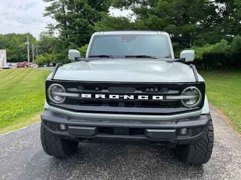 Used 2024 Ford Bronco Outer Banks AWD/4WD image 8
