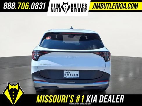 Used 2026 Kia Sportage LX FWD image 22