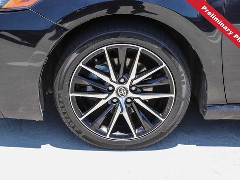 Used 2021 Toyota Camry SE FWD image 10
