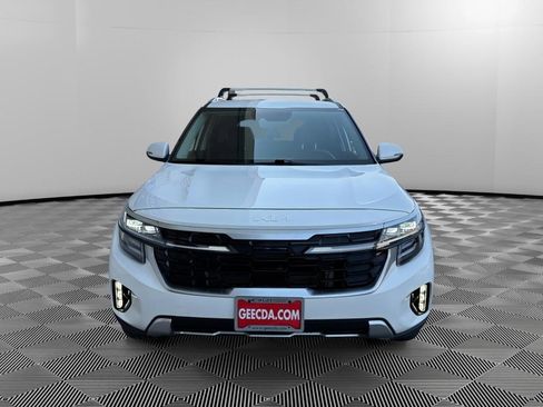 Used 2024 Kia Seltos SX AWD/4WD image 2