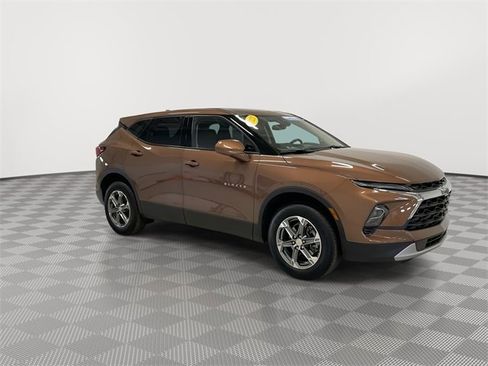 Certified 2023 Chevrolet Blazer LT w/ Driver Confidence Package image 13