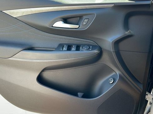 New 2026 Buick Envista Sport Touring w/ Convenience I Package FWD image 23