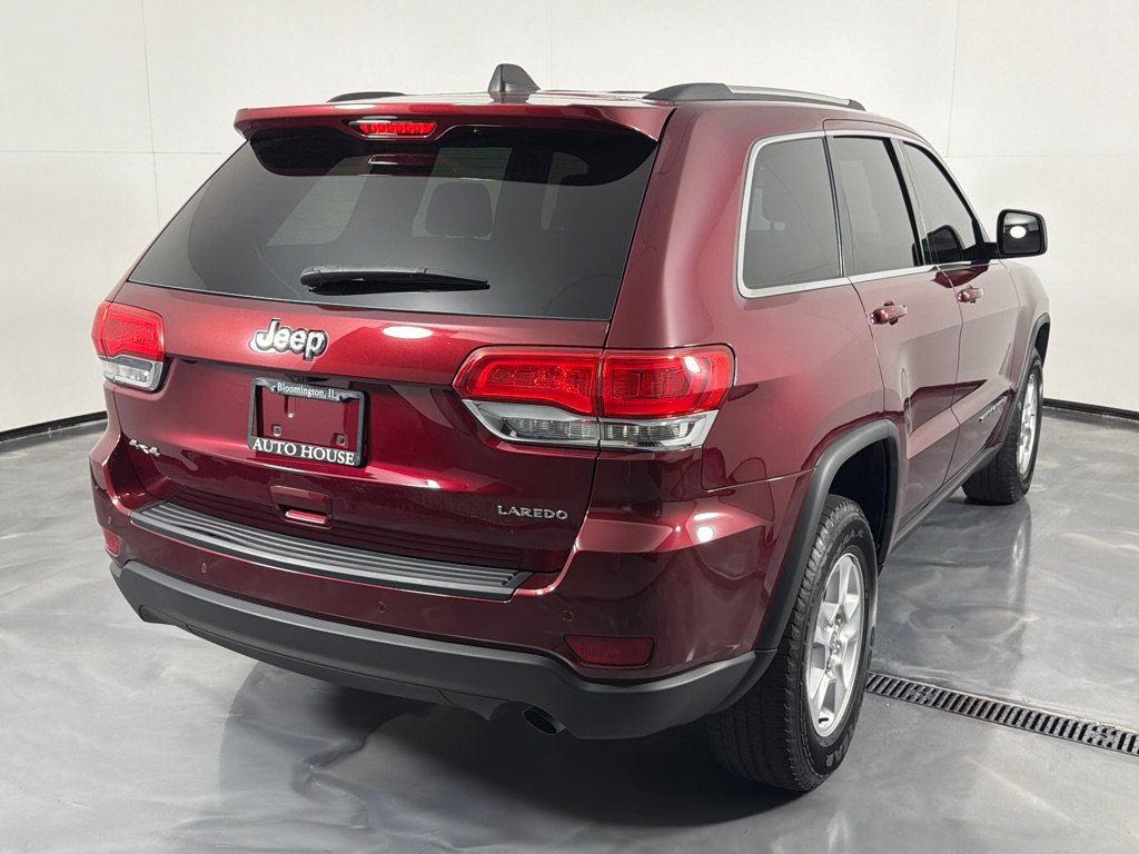Used 2017 Jeep Grand Cherokee Laredo w/ Quick Order Package 23E AWD/4WD image 5