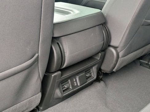 Used 2023 Chevrolet Silverado 1500 LT image 28