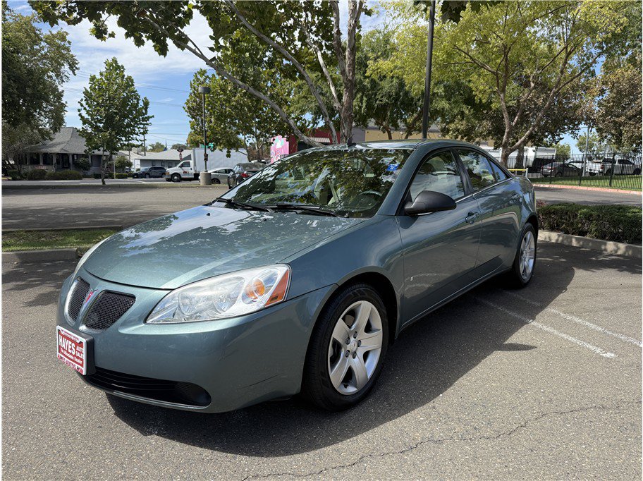 Used 2009 Pontiac G6 Sedan FWD image 3