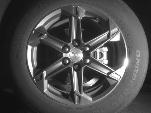 Used 2025 Chevrolet Blazer LT FWD image 14