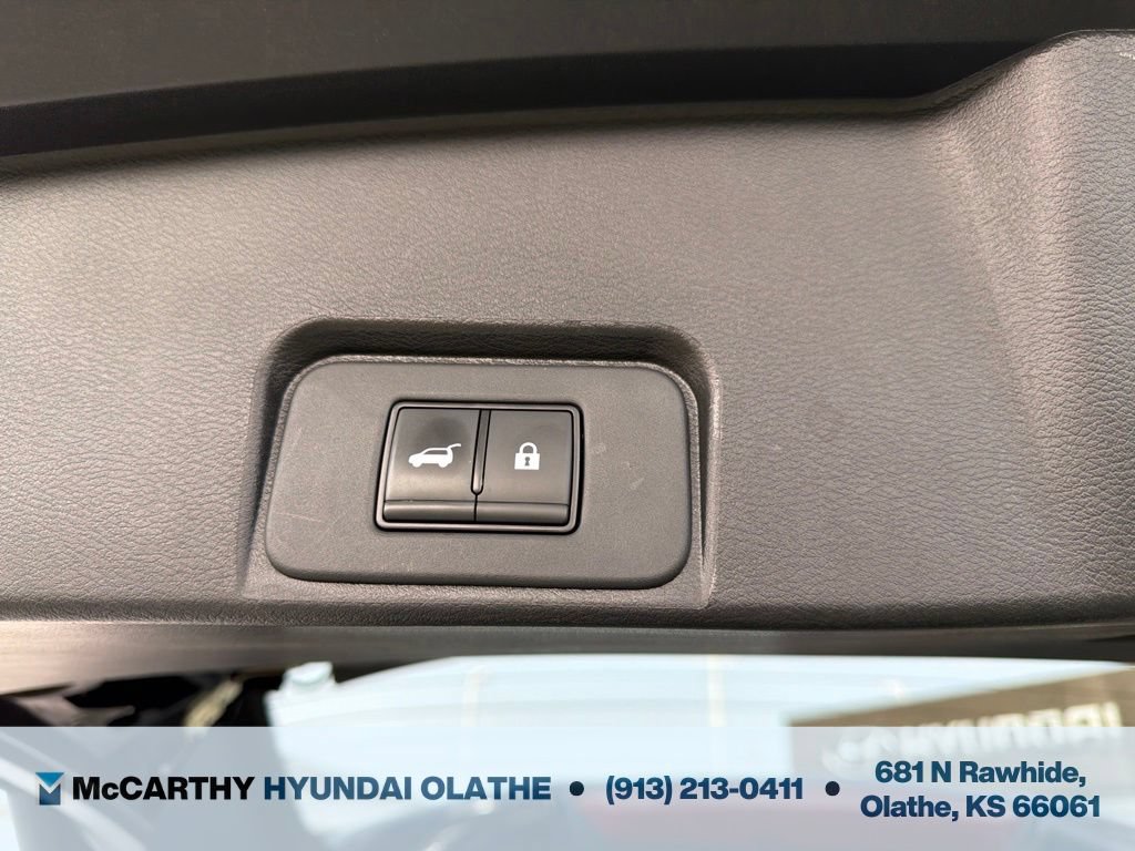Used 2025 Nissan Rogue SV FWD image 20