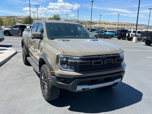 Used 2025 Ford Ranger Raptor AWD/4WD image 4