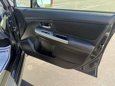 Used 2017 Subaru Crosstrek 2.0i Premium image 13