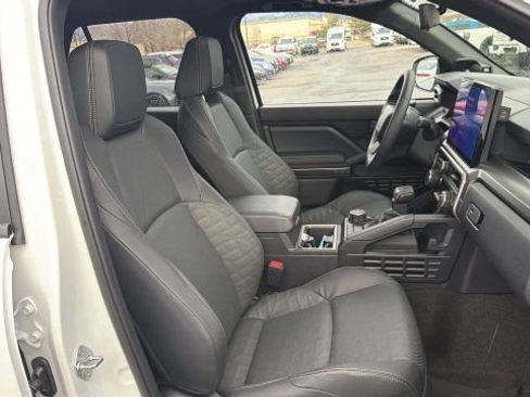 Used 2025 Toyota 4Runner TRD Off-Road Premium w/ Tow Technology Package image 21