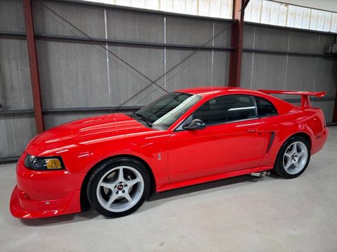 Used 2000 Ford Mustang Cobra image 3