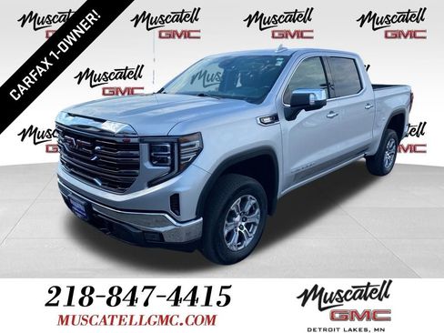 Used 2022 GMC Sierra 1500 SLT image 1