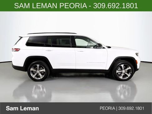 New 2025 Jeep Grand Cherokee L Limited w/ Luxury Tech Group II image 8