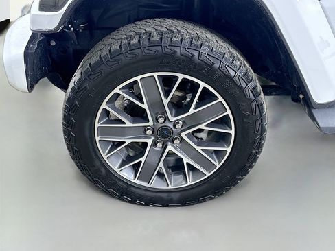 Used 2024 Jeep Wrangler High Altitude image 8