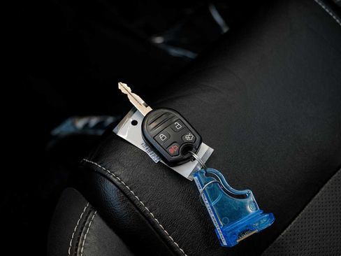 Used 2013 Ford Mustang Premium image 50