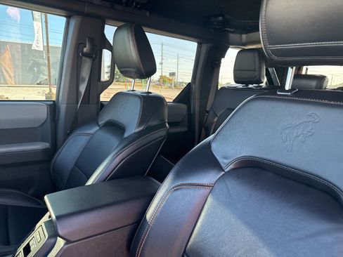 Used 2021 Ford Bronco Badlands image 23