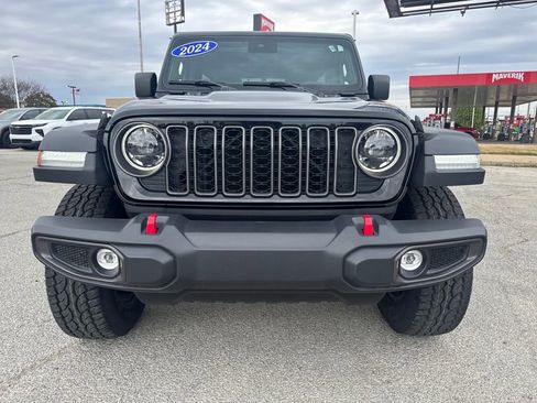 Used 2024 Jeep Wrangler Unlimited Rubicon image 10