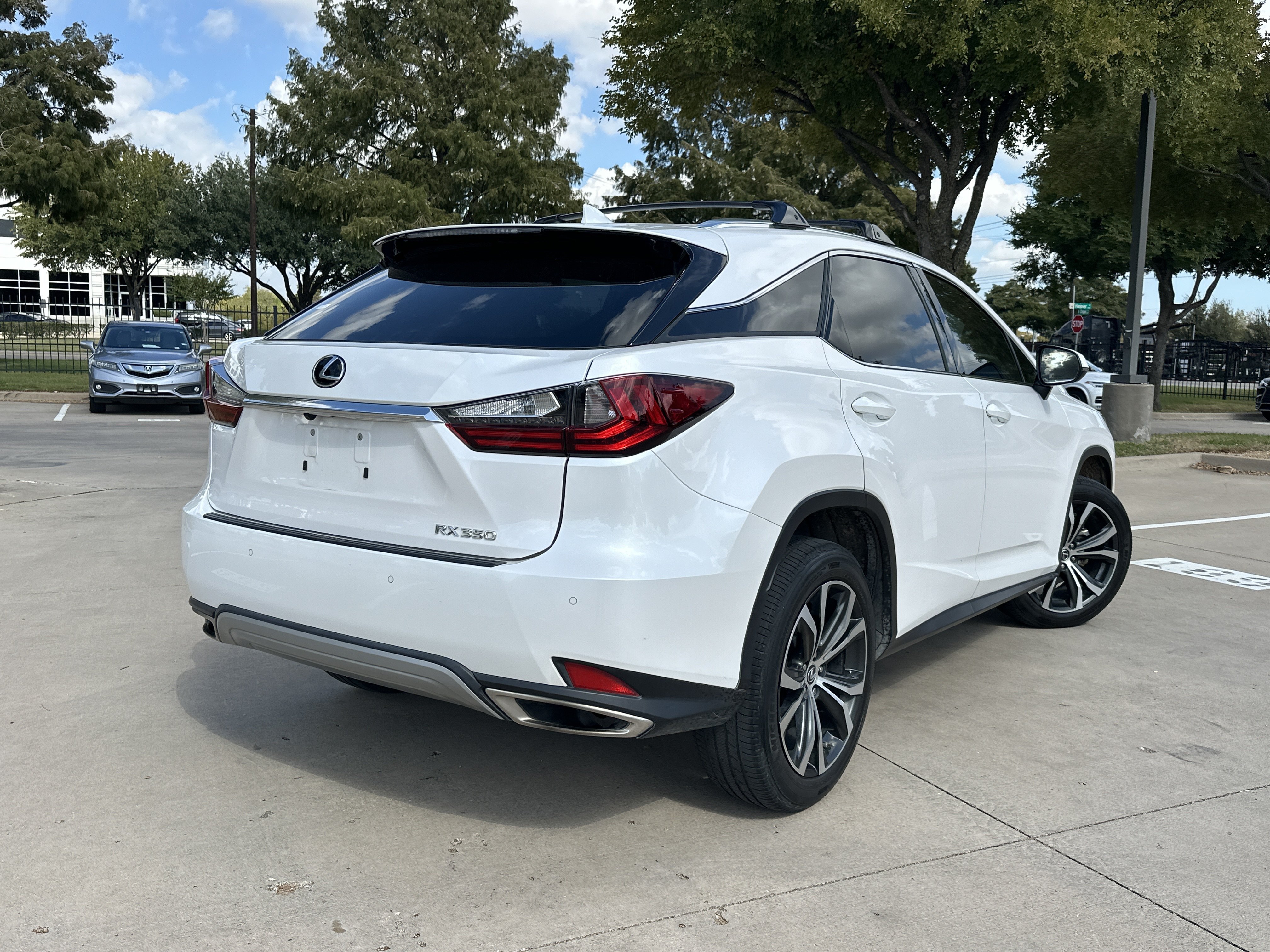 Used 2020 Lexus RX 350 FWD w/ Premium Package image 2