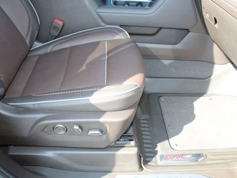 Used 2024 GMC Sierra 1500 Denali w/ Denali Reserve Package AWD/4WD image 18