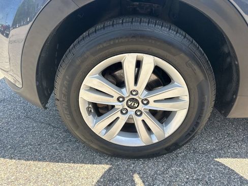 Used 2017 Kia Sportage LX AWD/4WD image 33