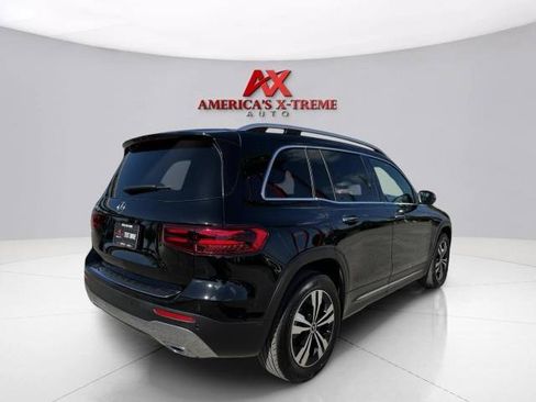 Used 2025 Mercedes-Benz GLB 250 image 6