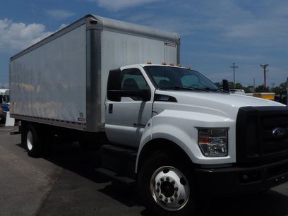 Used 2016 Ford F750 2WD Regular Cab Super Duty
