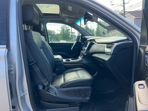 Used 2019 Chevrolet Tahoe LT AWD/4WD image 35