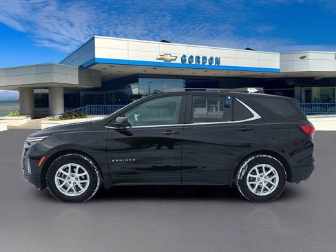 Used 2024 Chevrolet Equinox LT image 3