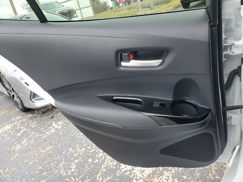 Used 2023 Toyota Corolla SE image 13