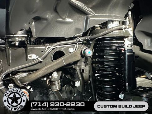 Used 2021 Jeep Gladiator Mojave AWD/4WD image 28